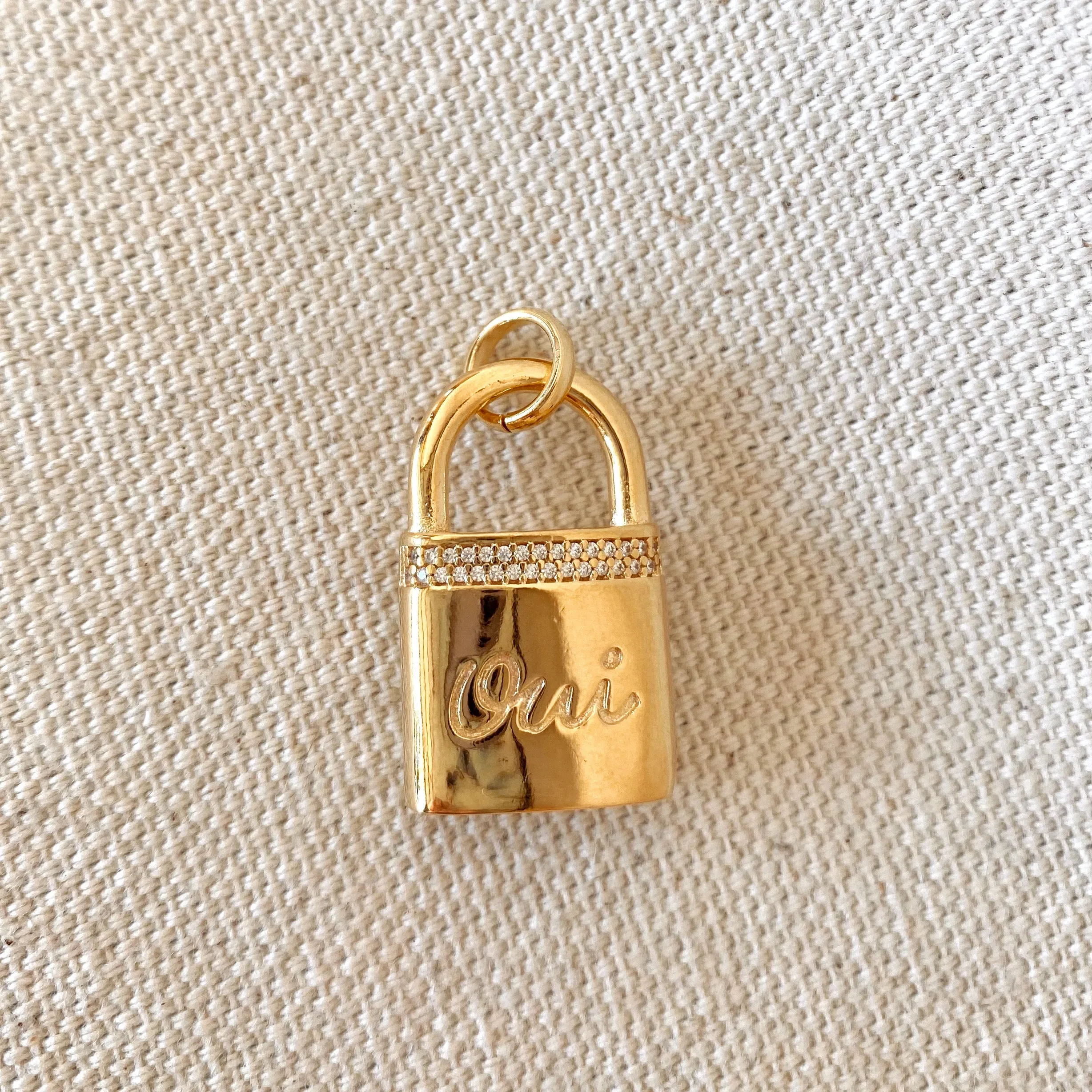 18k Gold Filled Oui Love Lock Pendant