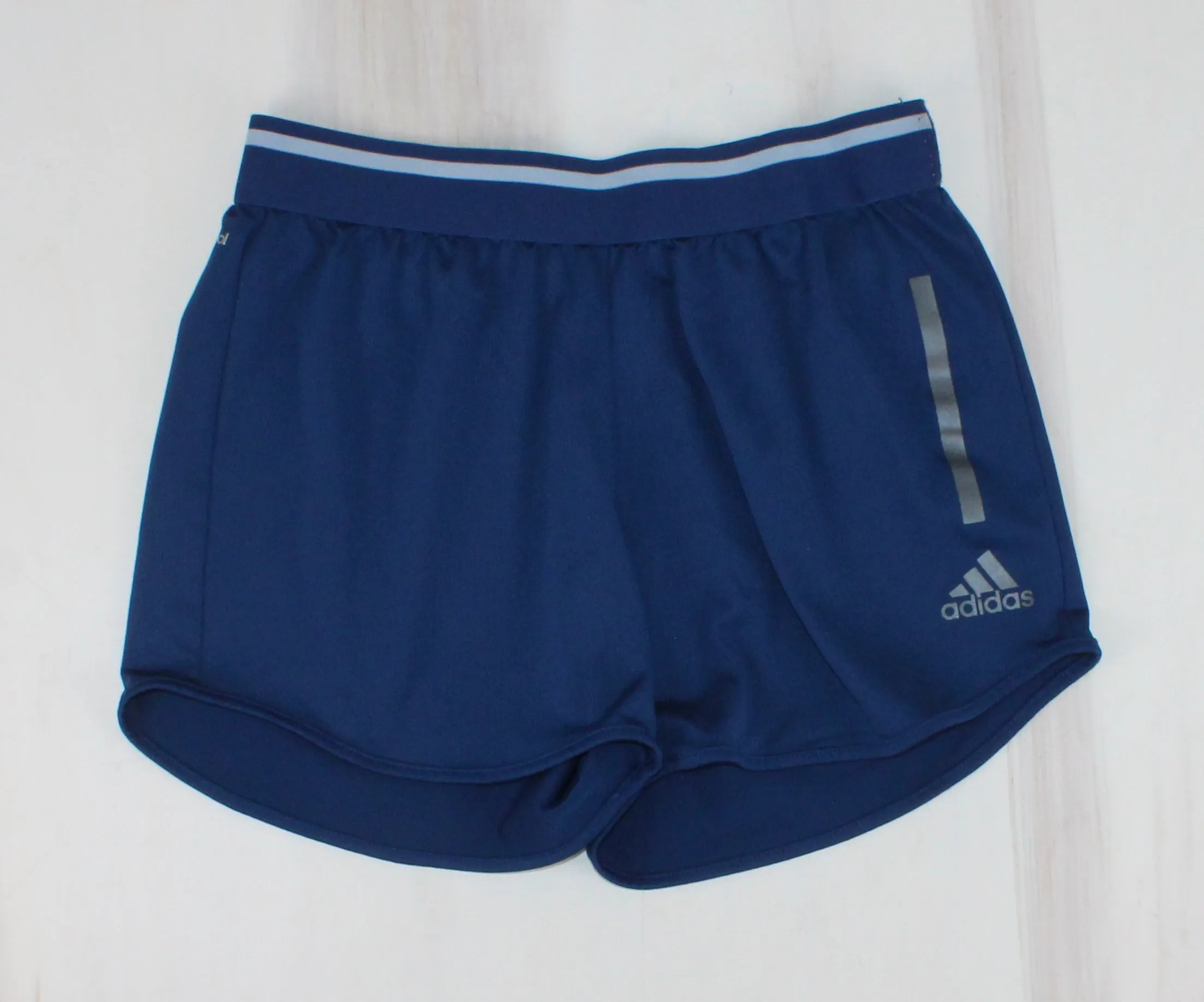 ADIDAS NAVY ATHLETIC SHORT LADIES MEDIUM EUC