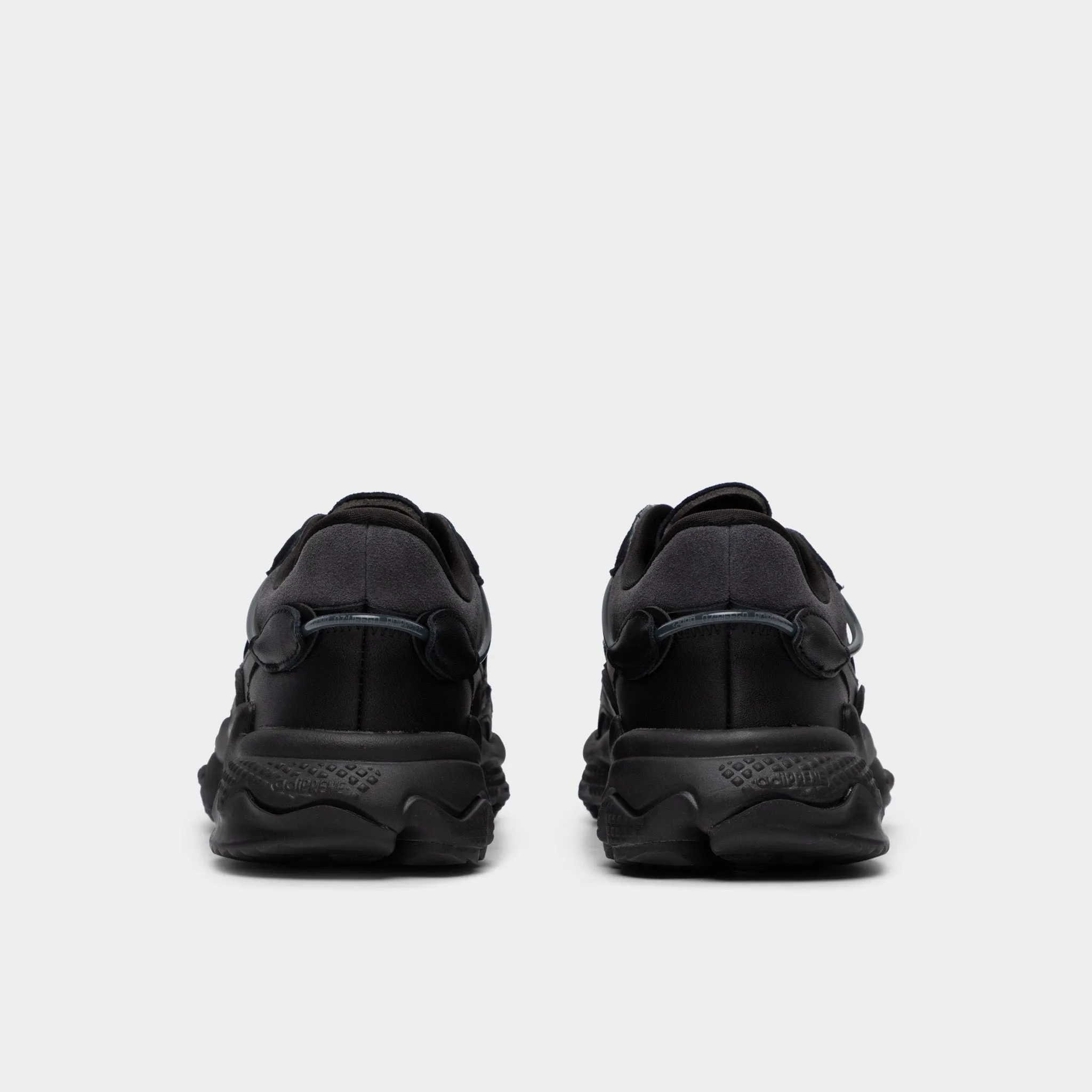 adidas Originals Ozweego Black / Black