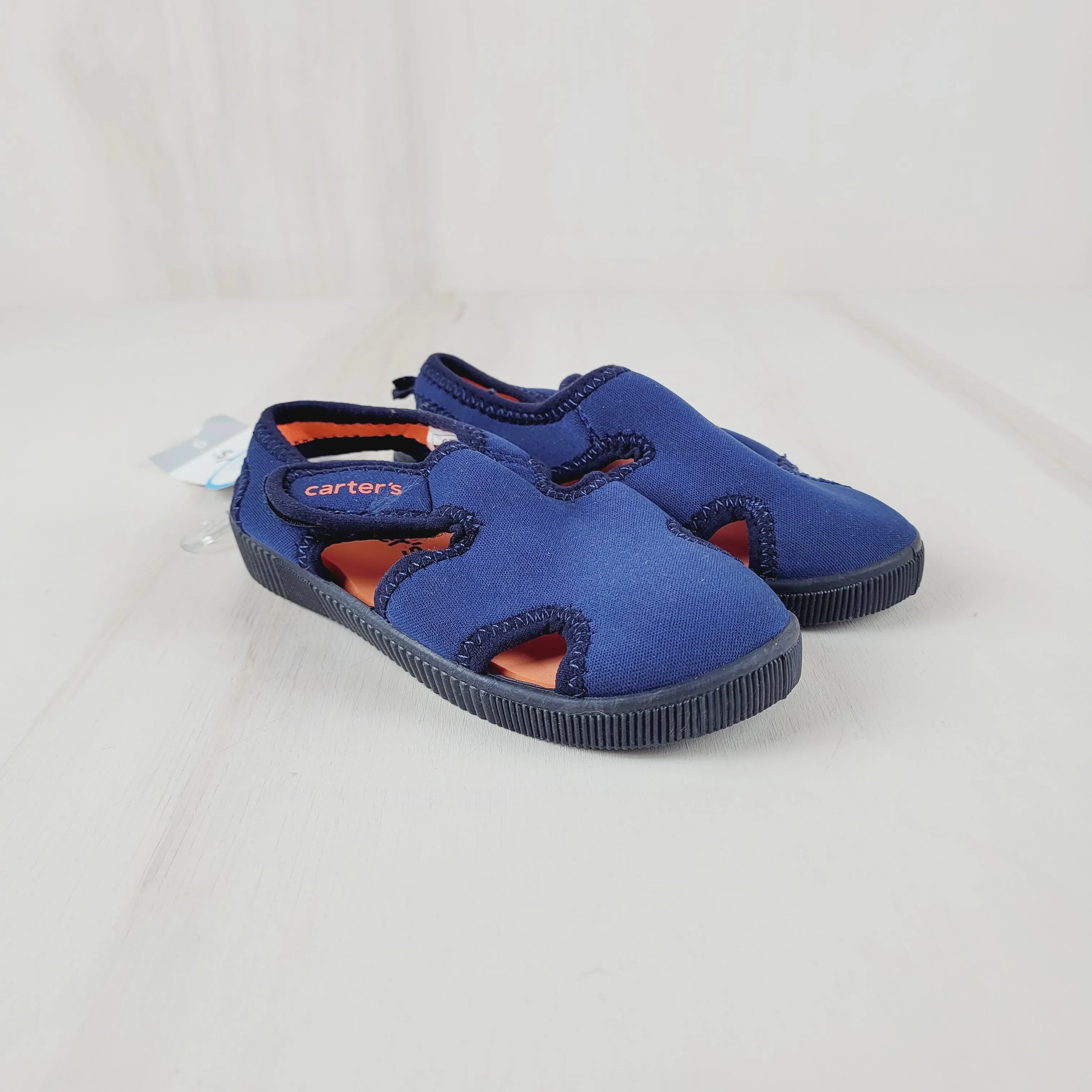 CARTERS NEOPRENE SANDALS SIZE 9 KIDS NEW!