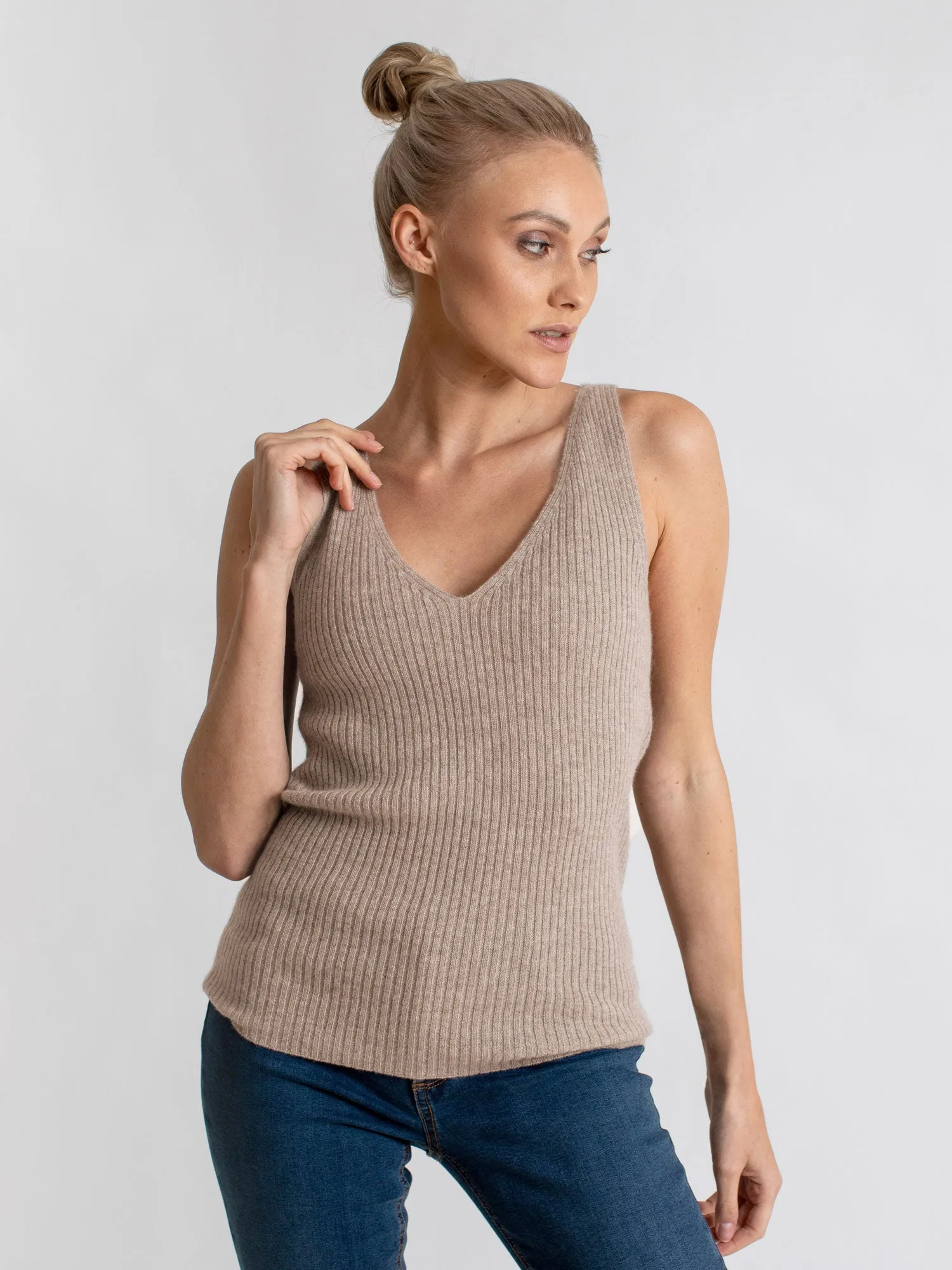 Cashmere singlet "Lilly" - toast