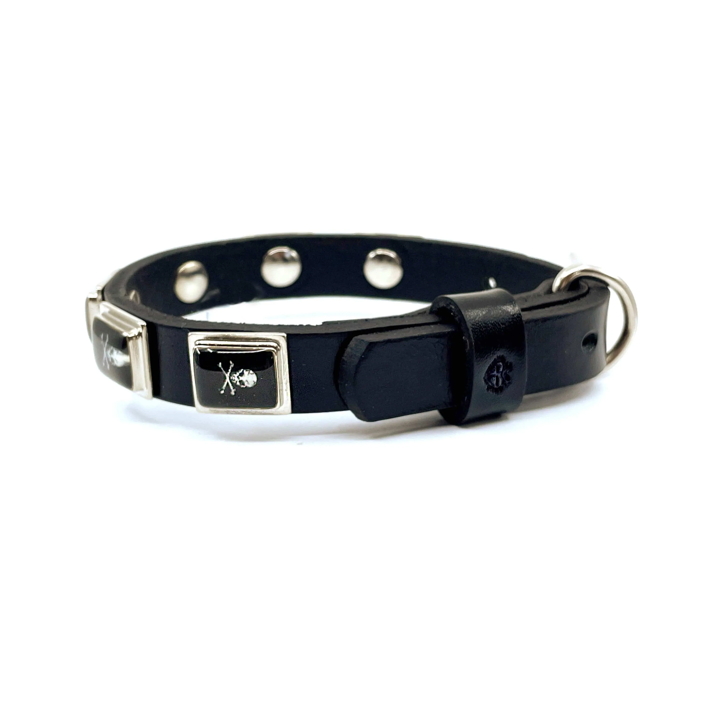 Dog Collar - Skull & Crossbones