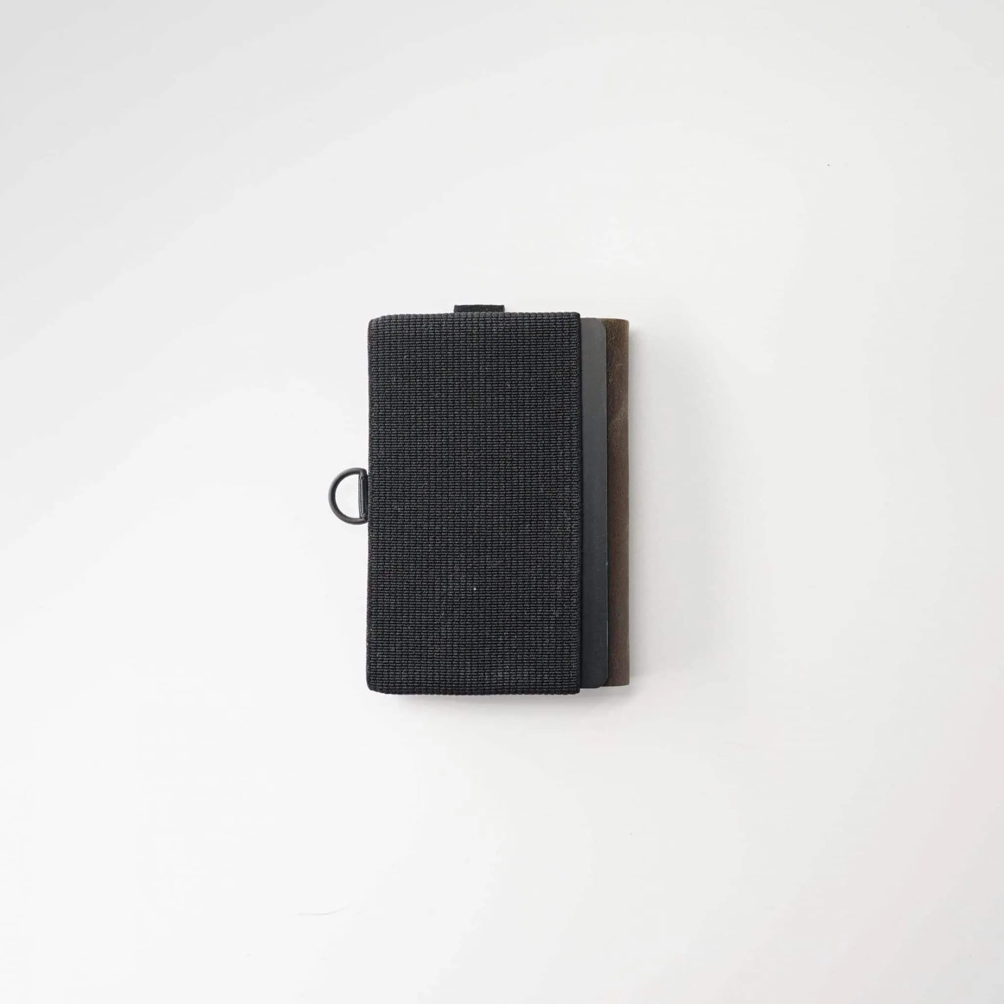 FOCX C1 Essential - The minimal NFC Wallet