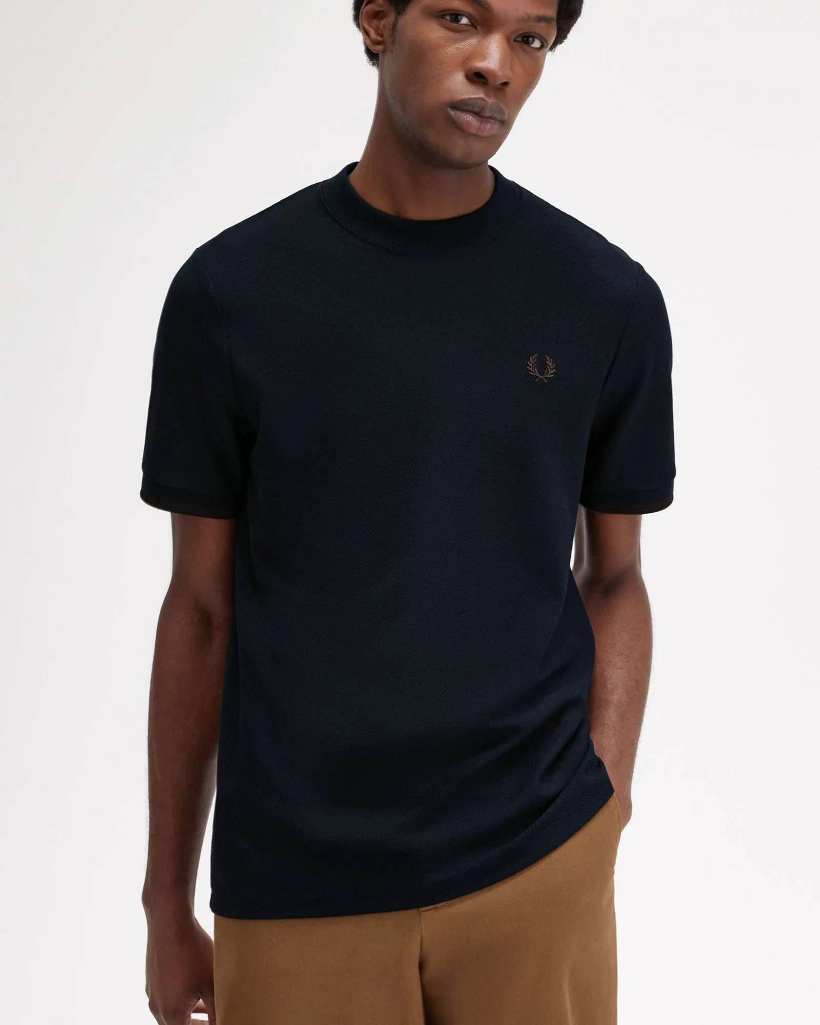 Fred Perry Tipped Cuff Pique T Shirt - Navy / Carrington Road Brick