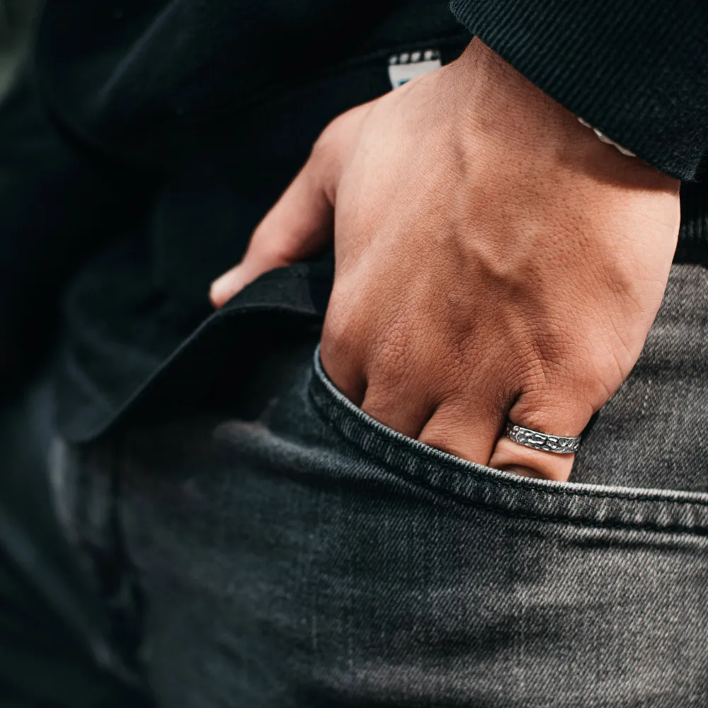 Hammered Band Ring - Silver