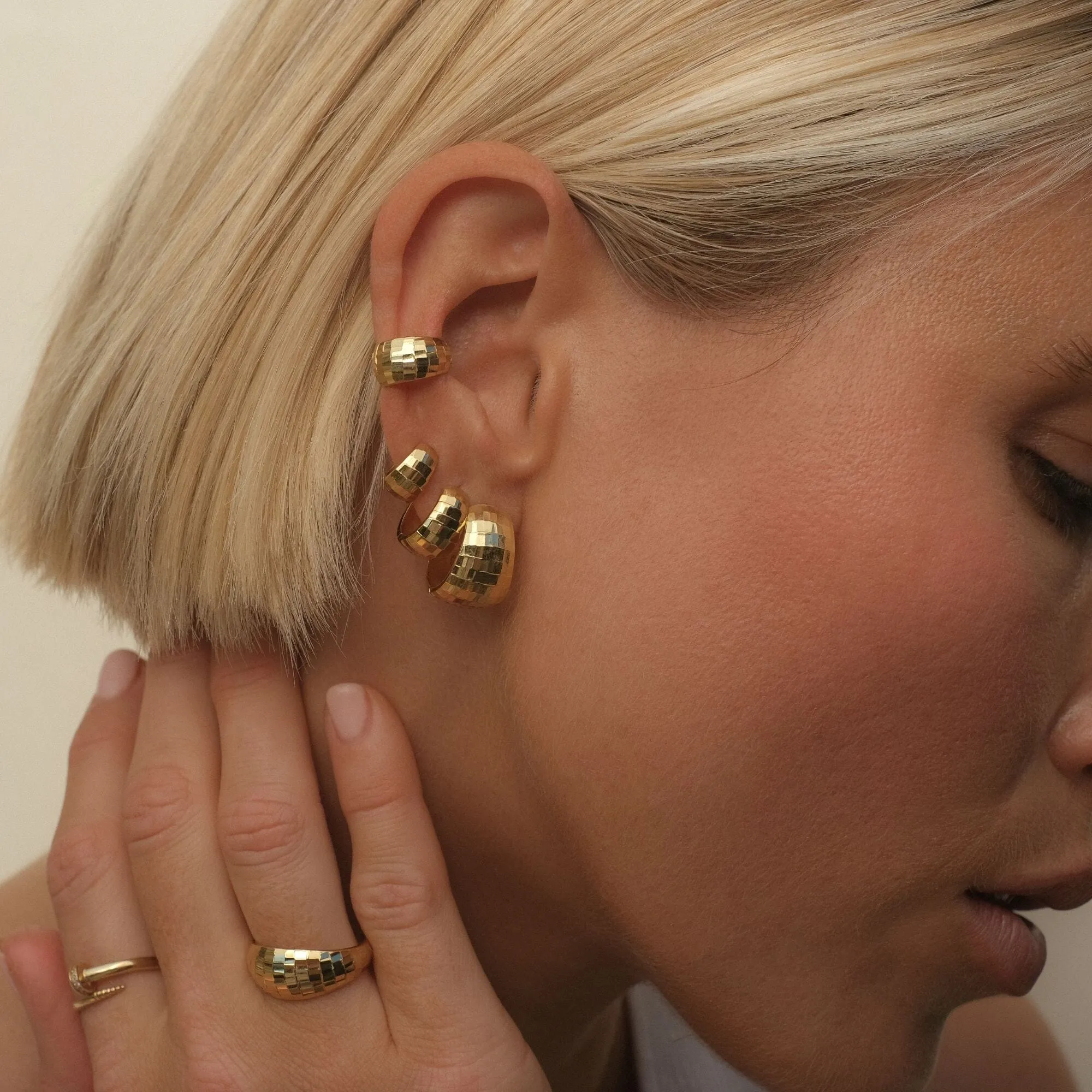 Hector mini disco hoop earrings