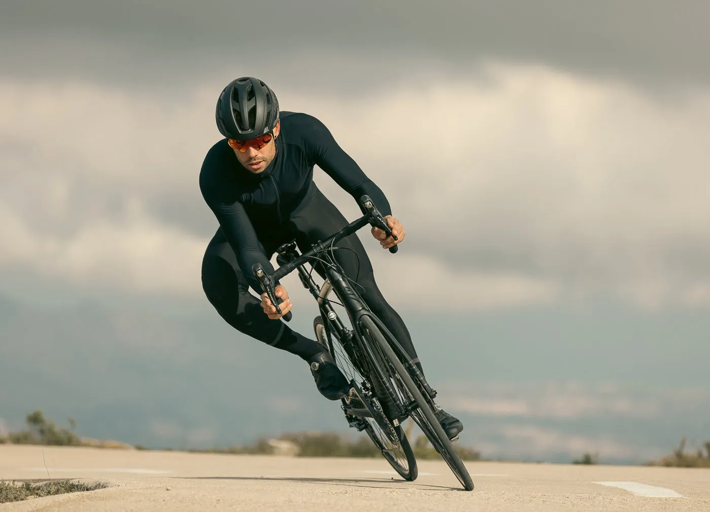 Lazer Strada Kineticore - Road Helmet