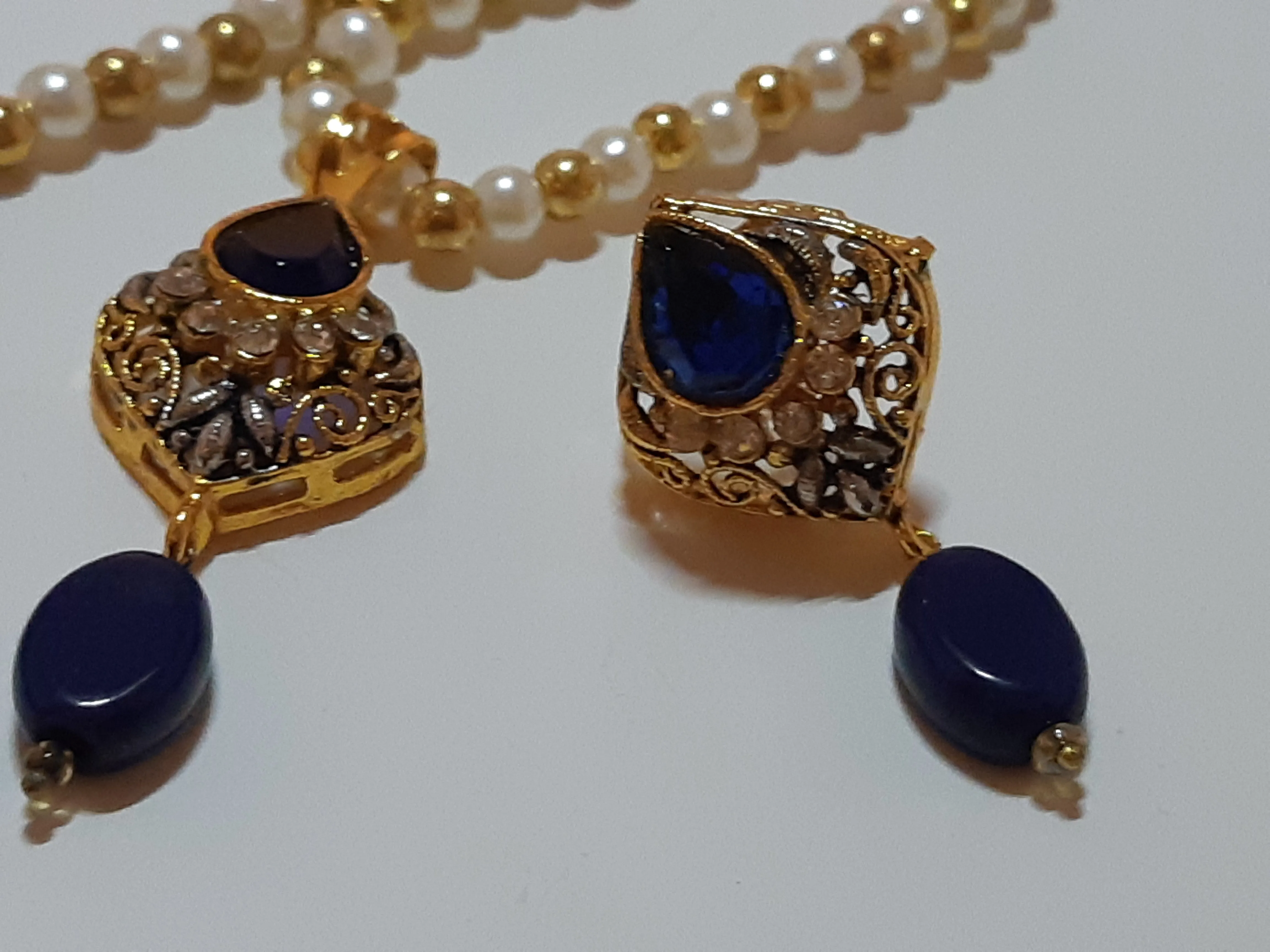 Navy Blue Golden Base Pendant Set