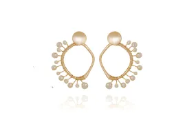 Orthia Pearl Earrings