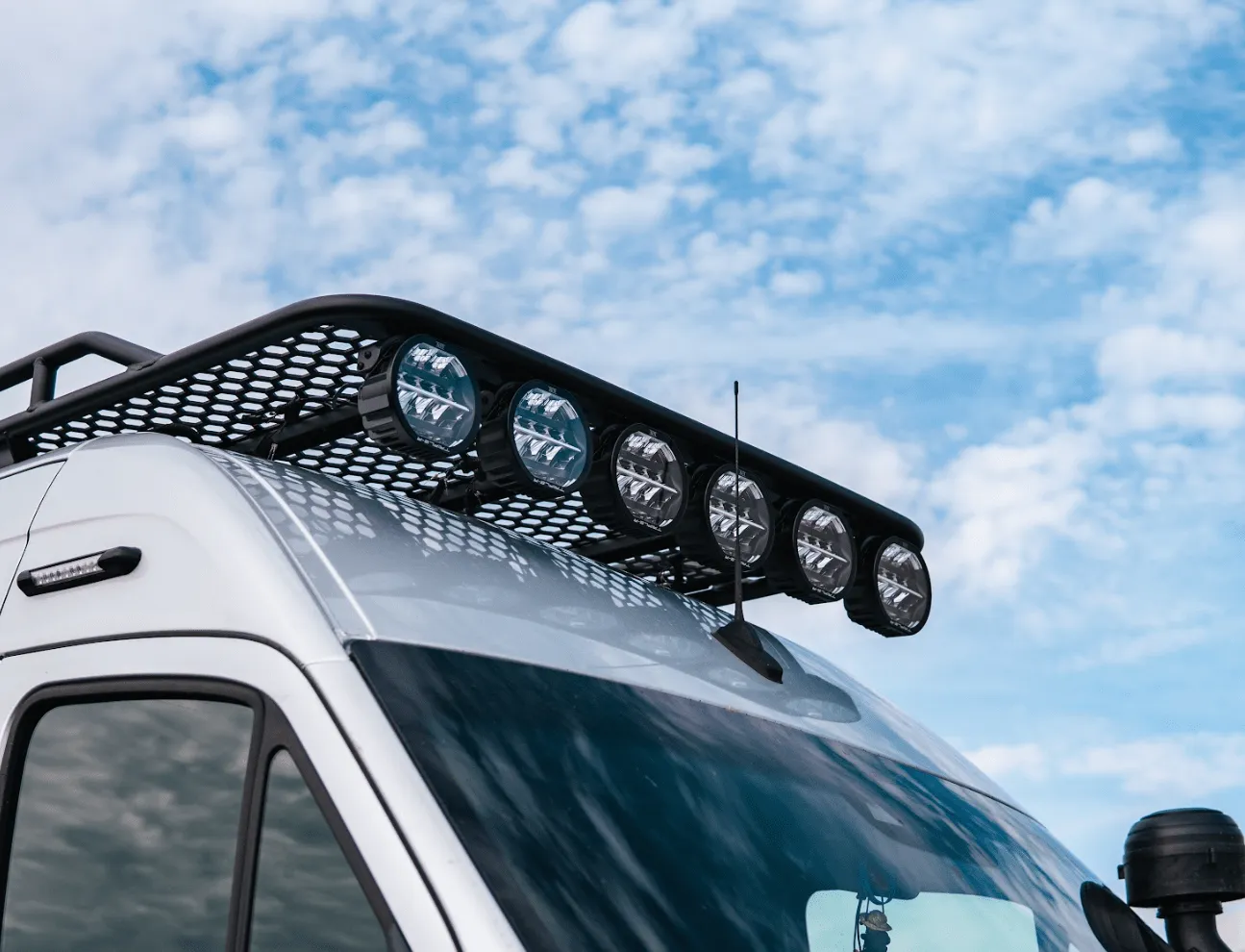 Owl Sprinter Roof Rack [Flat Earth]