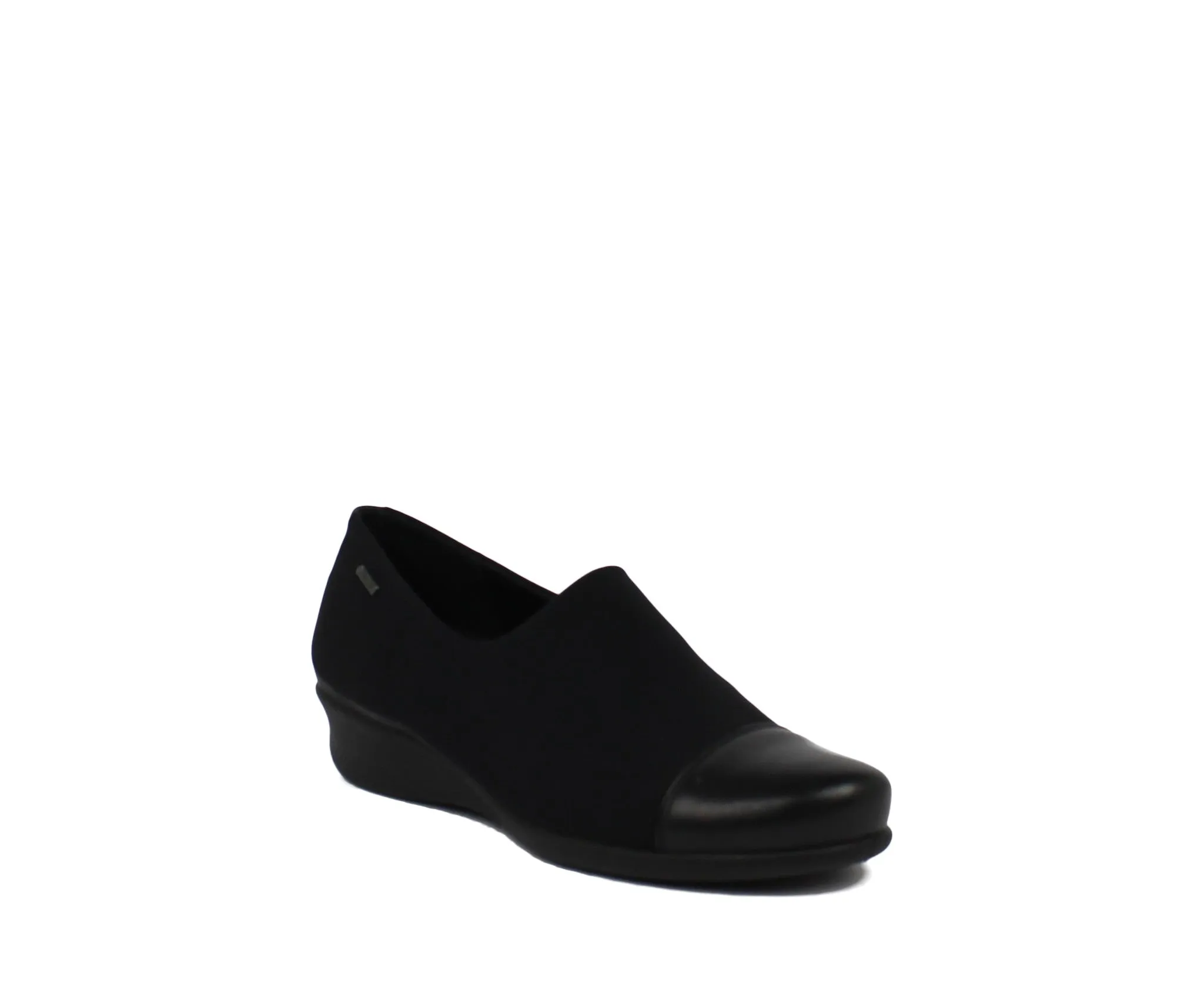 WOMEN`S ABELONE GORE-TEX SLIP ON